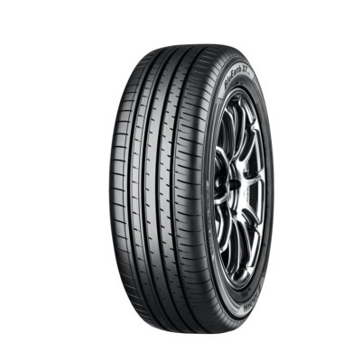 2157016 100H YOKOHAMA BLUEARTH-XT AE61 